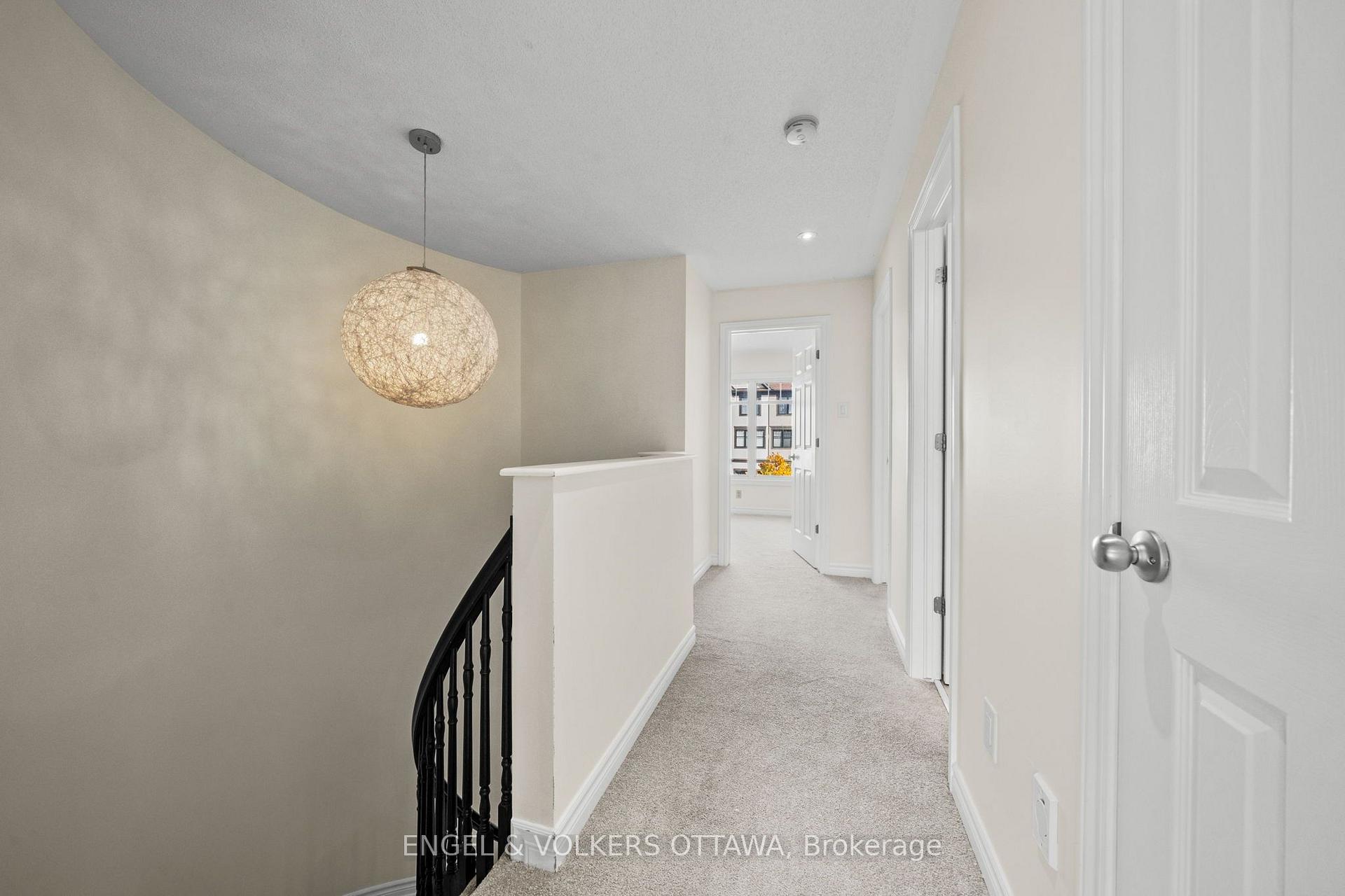 Photo 14 of 561 Petrichor Crescent, Ottawa, Avalon West — HOMEH