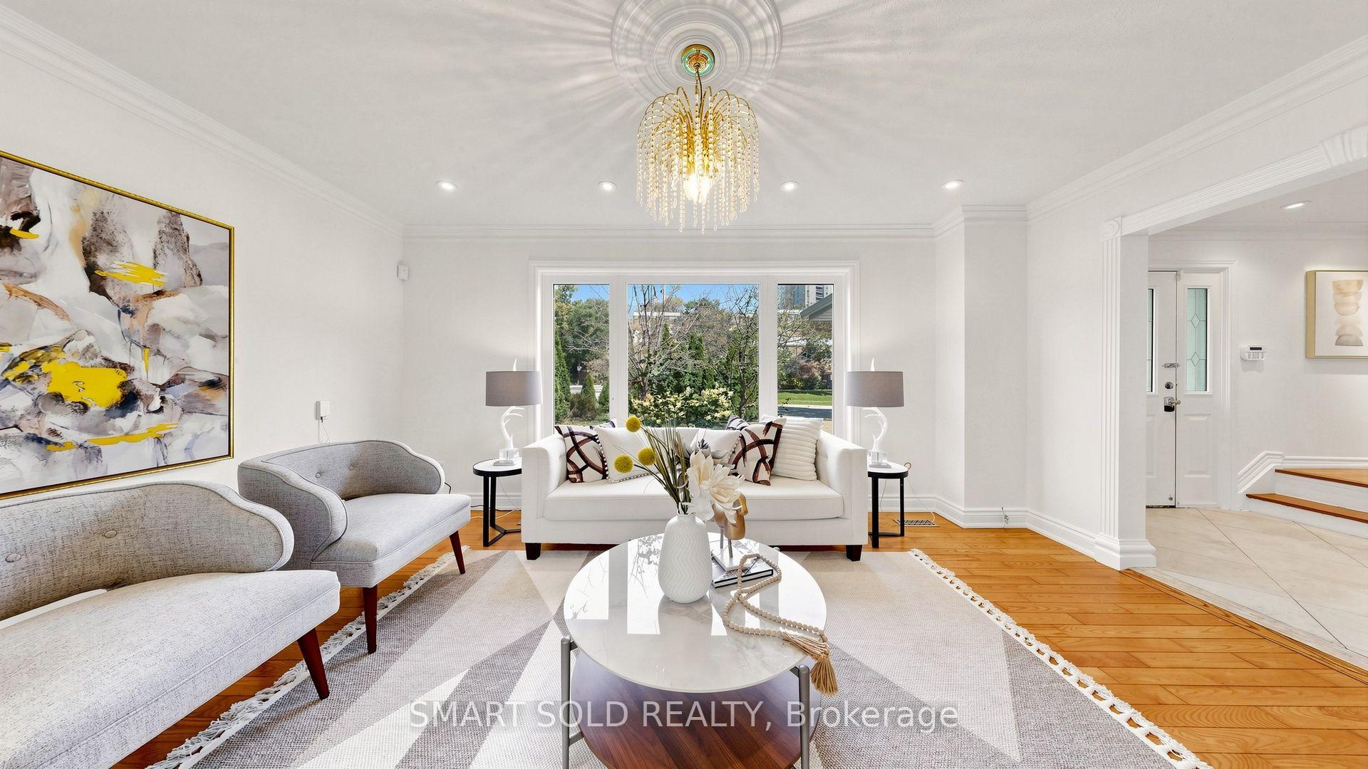 Photo 2 of 210 Shaughnessy Boulevard, North York, Don Valley Village — HOMEH