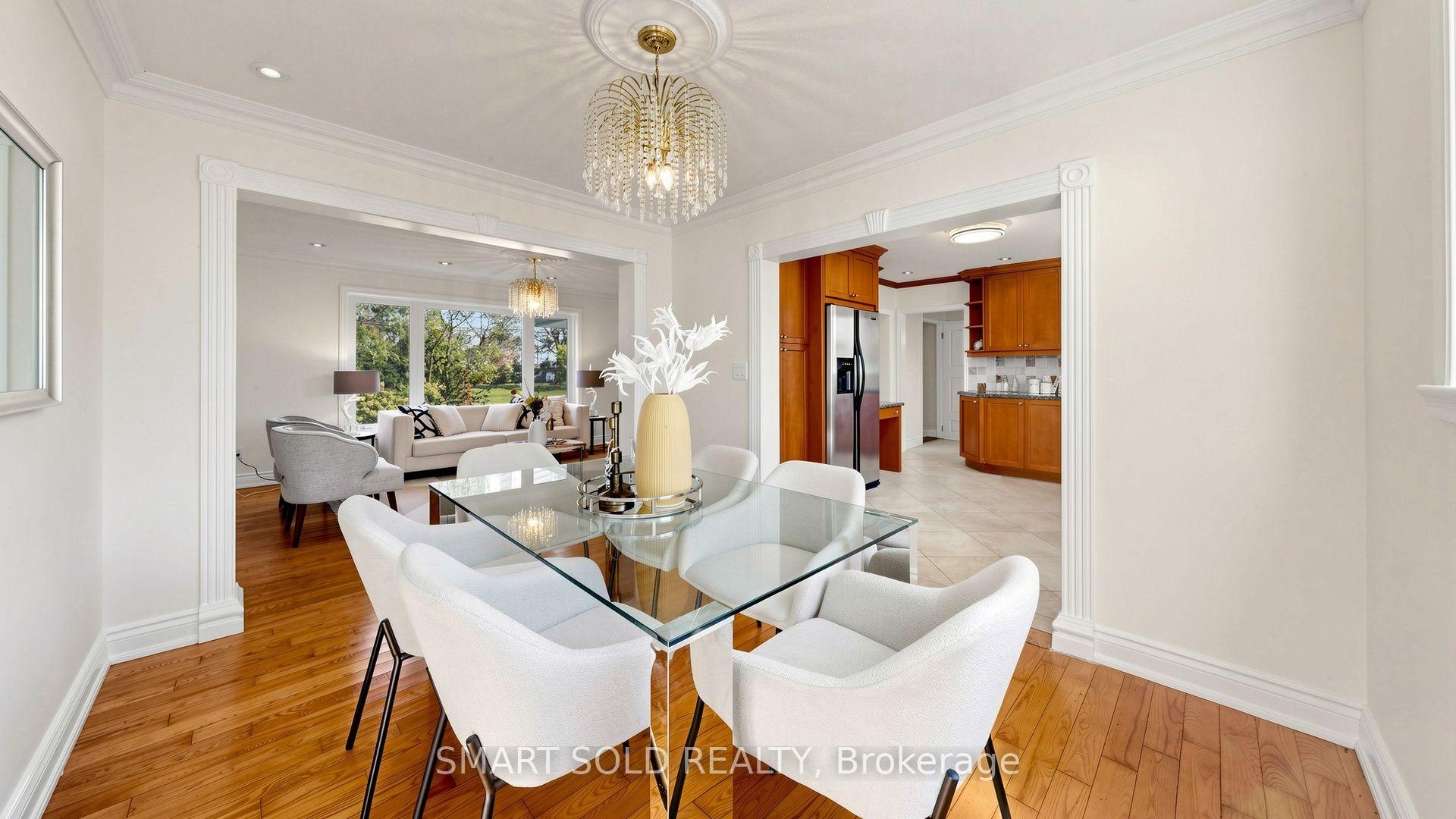 Photo 6 of 210 Shaughnessy Boulevard, North York, Don Valley Village — HOMEH