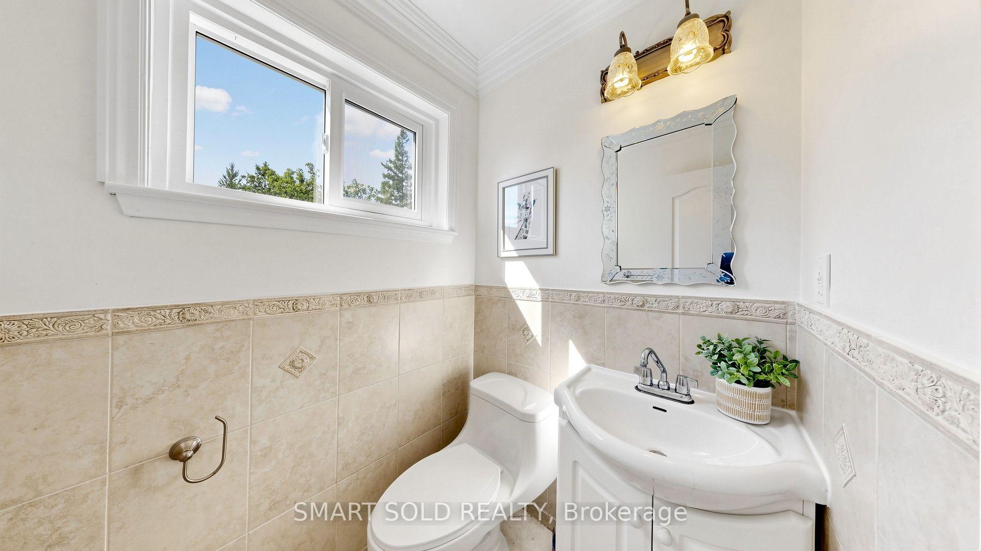 Photo 10 of 210 Shaughnessy Boulevard, North York, Don Valley Village — HOMEH