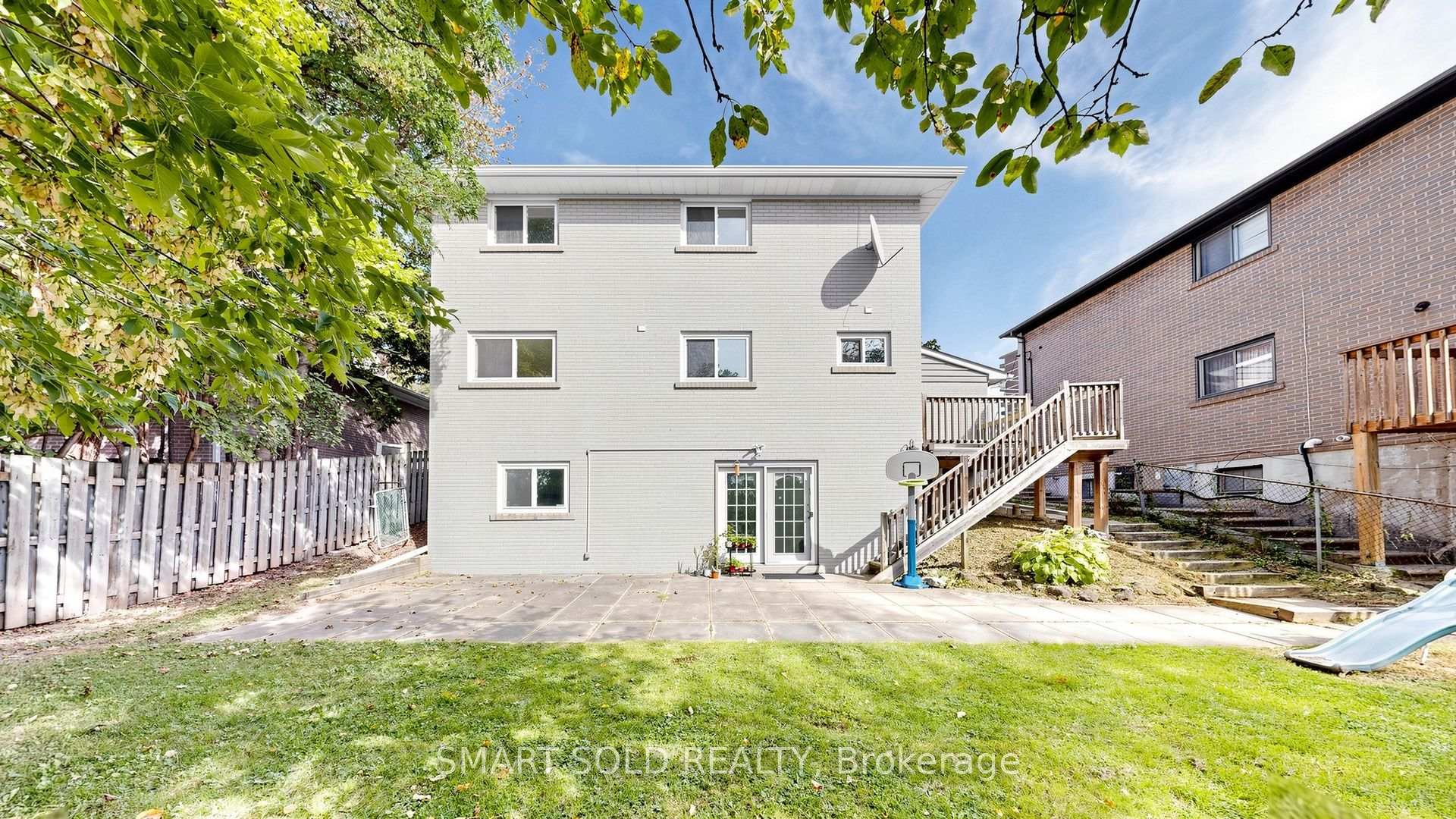 Photo 24 of 210 Shaughnessy Boulevard, North York, Don Valley Village — HOMEH