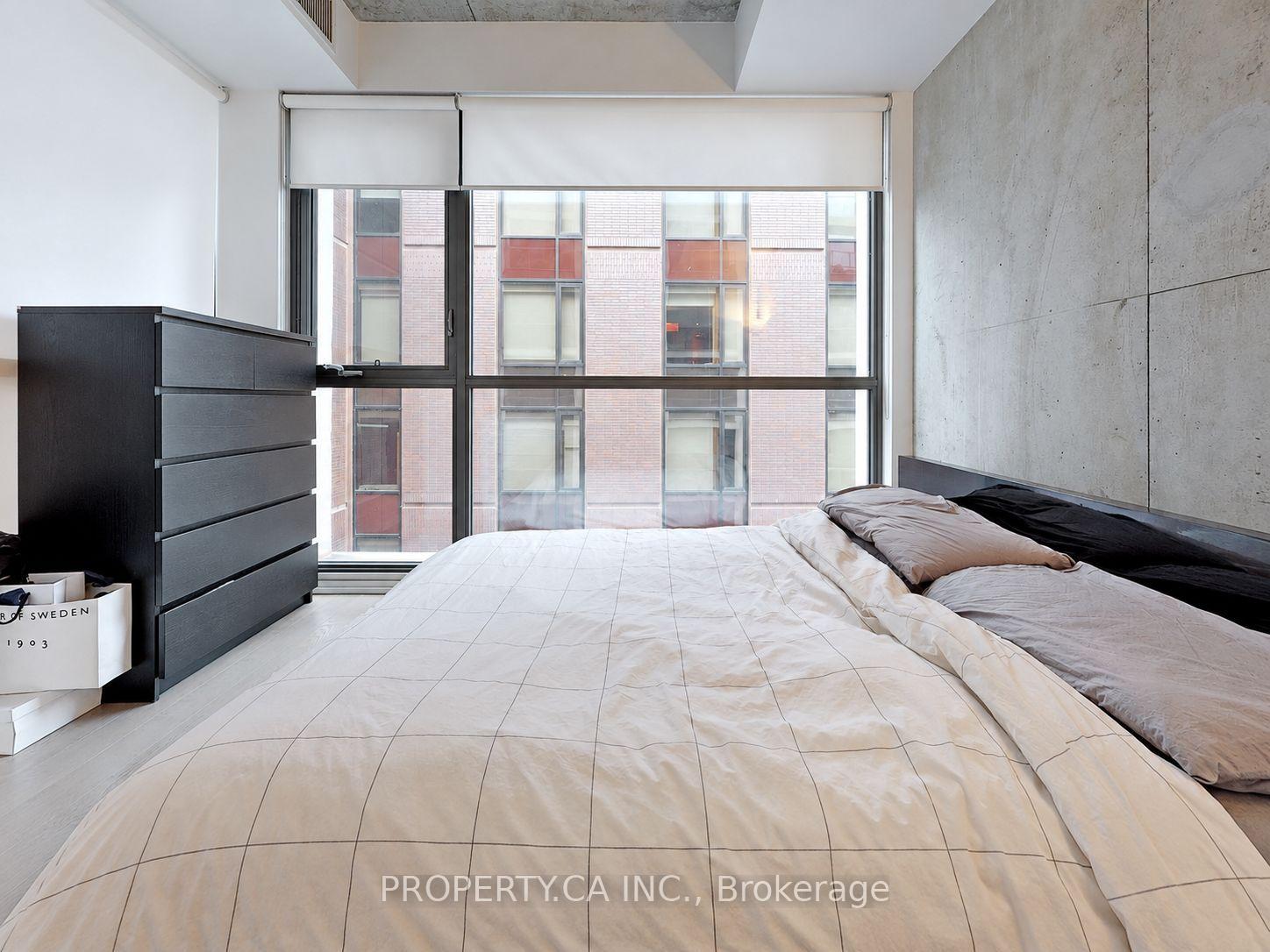 Photo 15 of Unit 827, 39 Brant Street, Toronto, Waterfront Communities — HOMEH