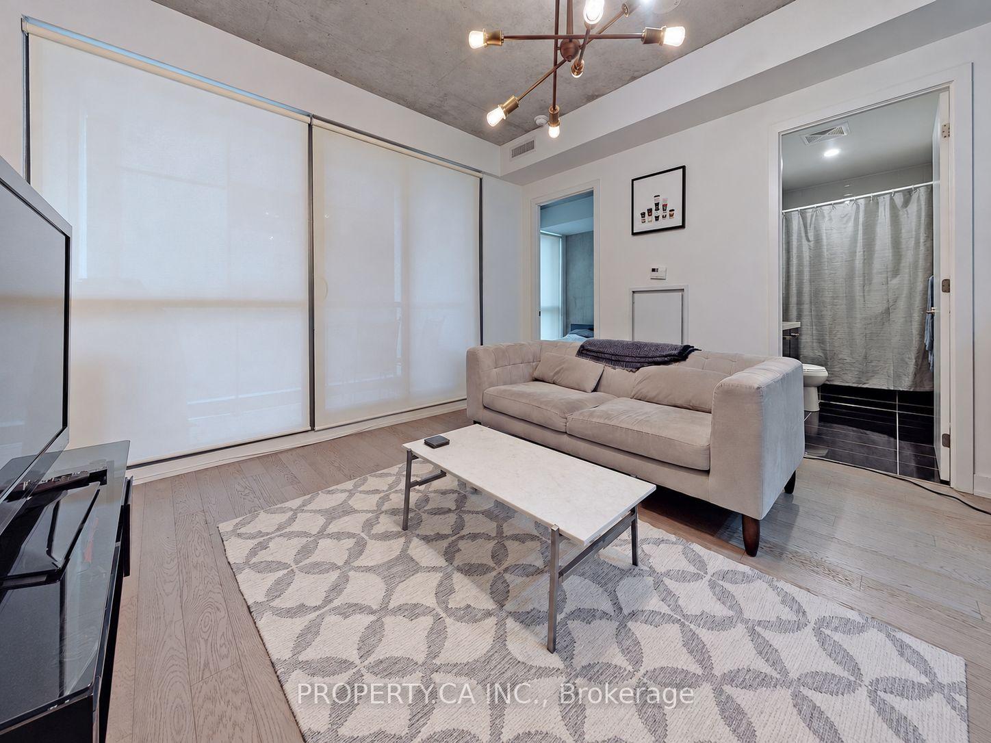 Photo 17 of Unit 827, 39 Brant Street, Toronto, Waterfront Communities — HOMEH