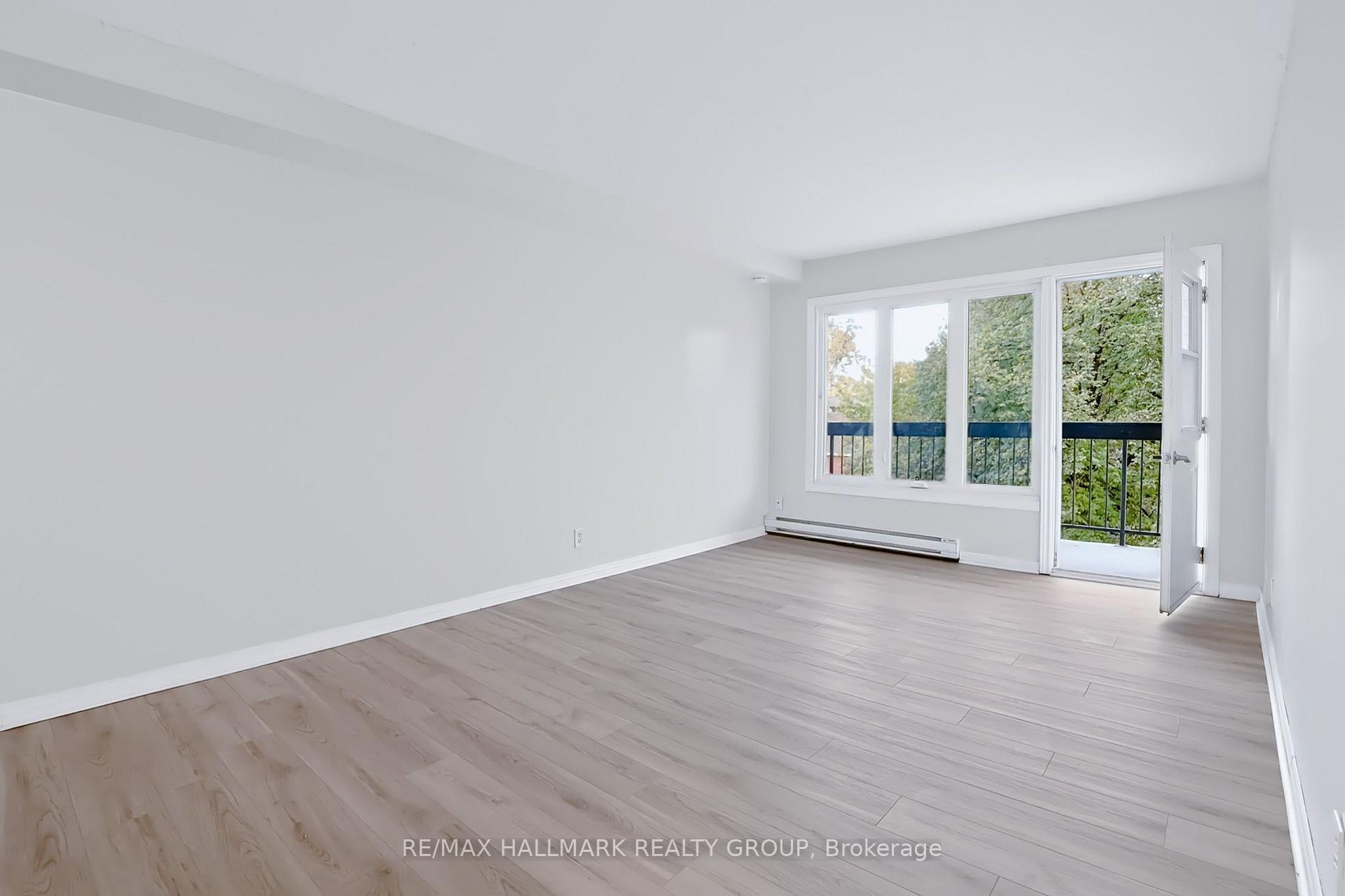 Photo 8 of Unit 203, 158A Mcarthur Avenue, Ottawa, Vanier — HOMEH