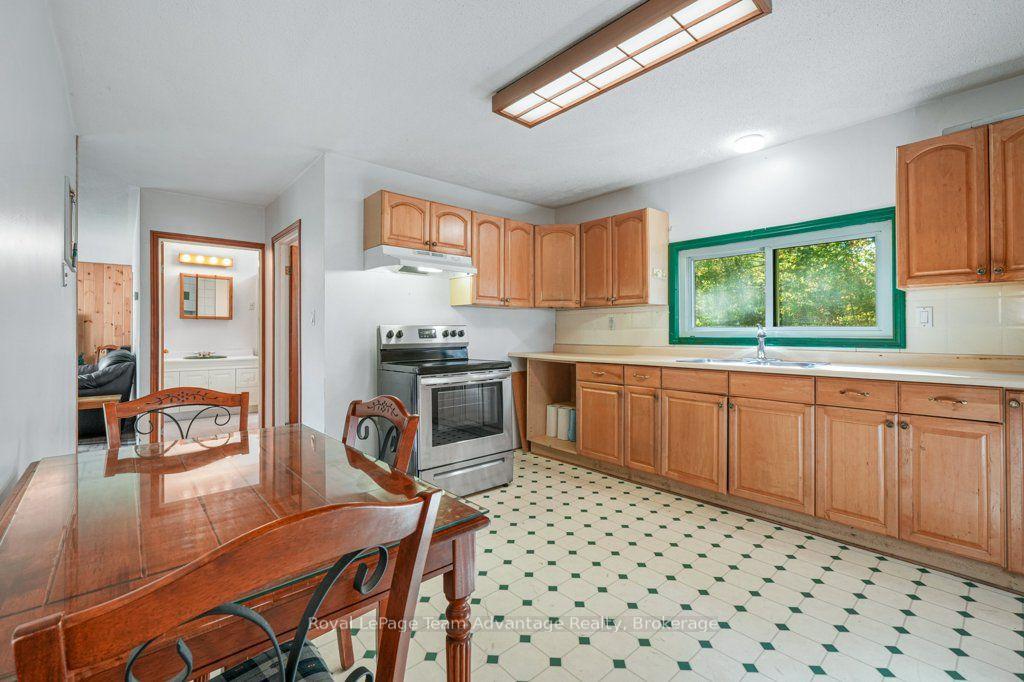 Photo 15 of 48 Hammel Avenue, McDougall — HOMEH