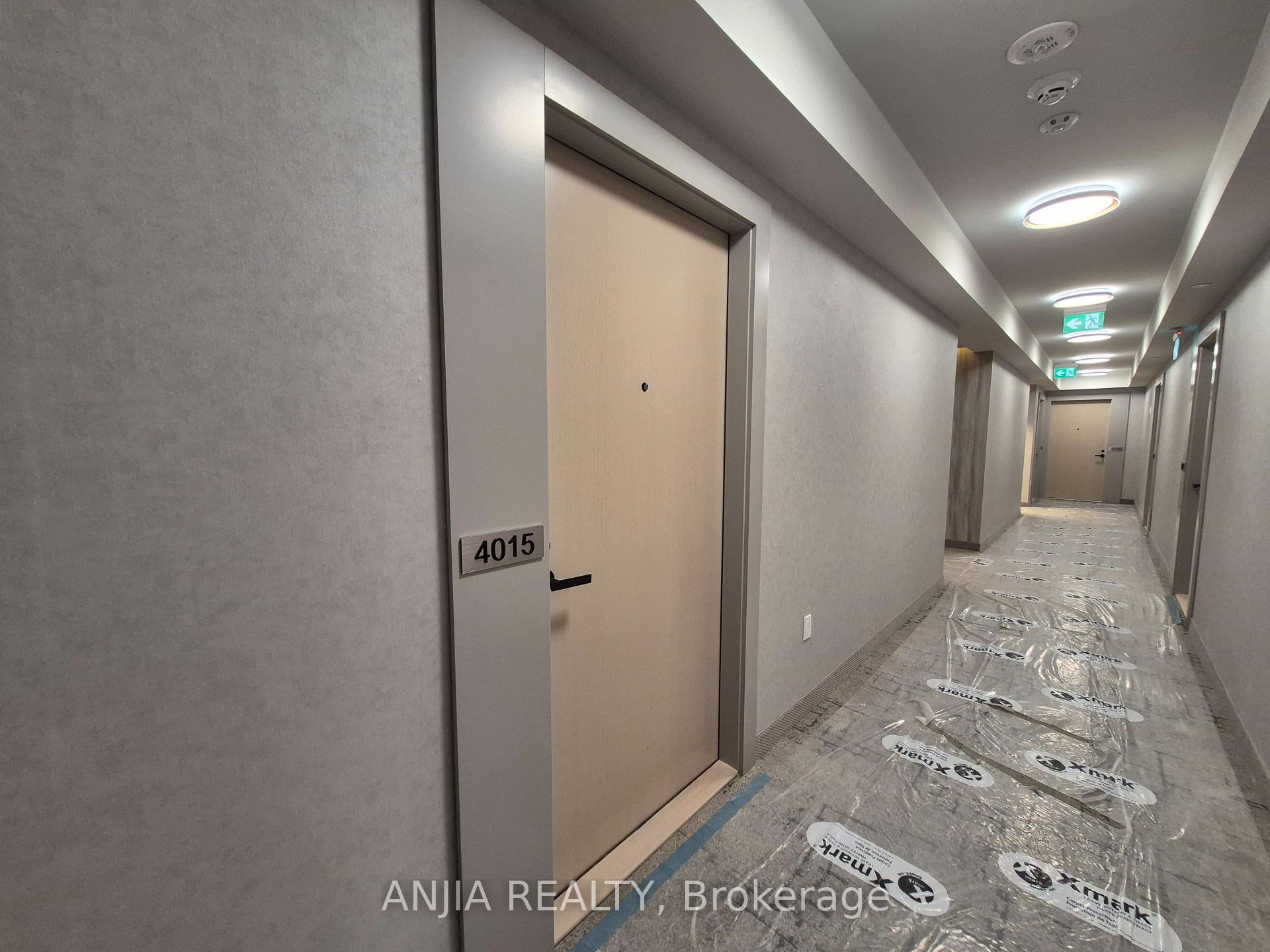 Photo 8 of Unit 4015, 225 Commerce Street, Vaughan, Vaughan Corporate Centre — HOMEH