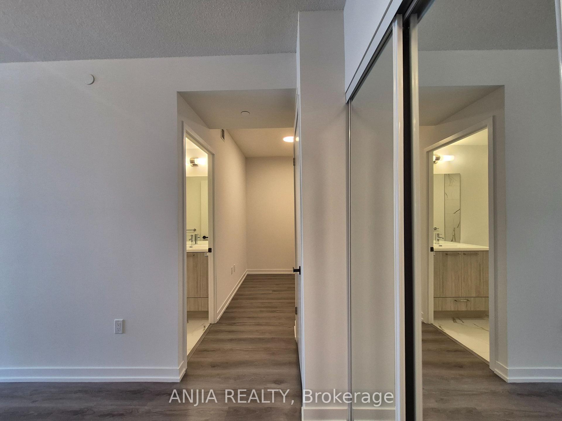 Photo 9 of Unit 4015, 225 Commerce Street, Vaughan, Vaughan Corporate Centre — HOMEH
