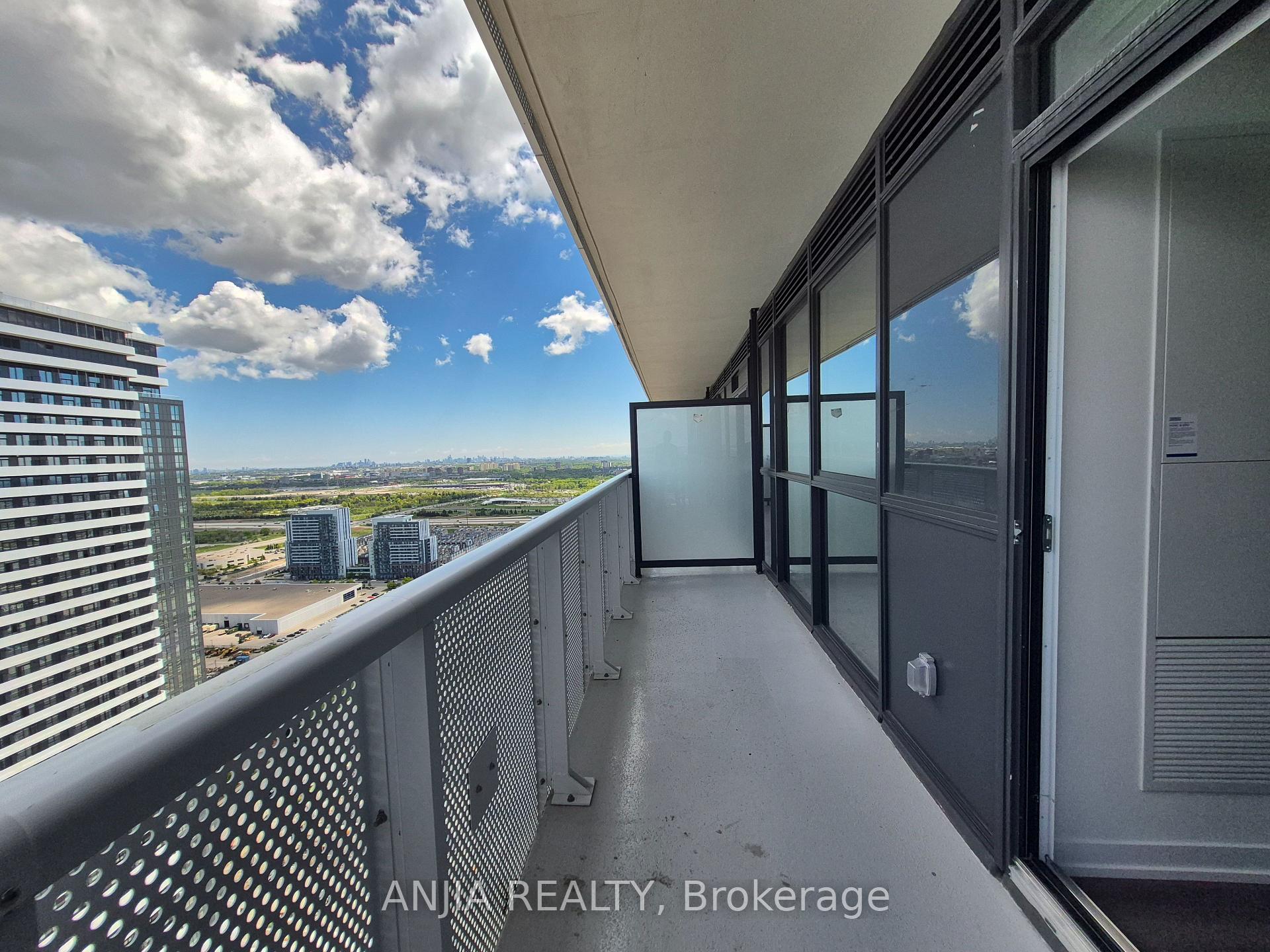Photo 19 of Unit 4015, 225 Commerce Street, Vaughan, Vaughan Corporate Centre — HOMEH