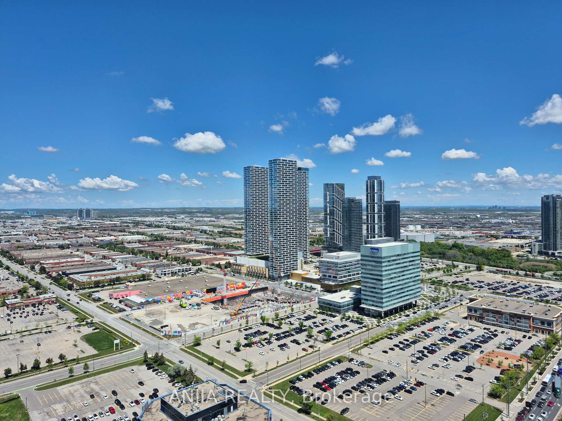 Photo 23 of Unit 4015, 225 Commerce Street, Vaughan, Vaughan Corporate Centre — HOMEH