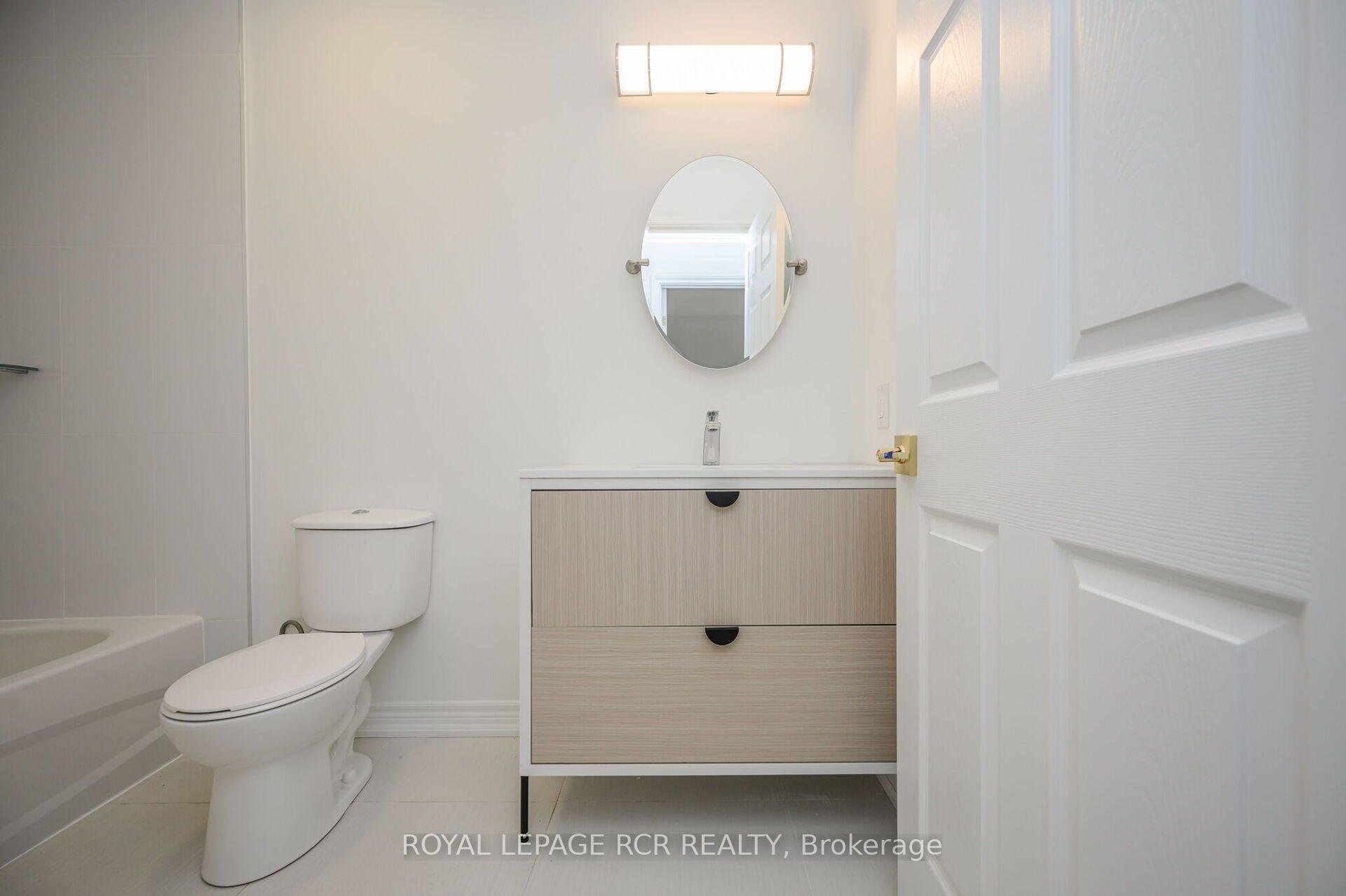 Photo 8 of Unit 306, 15 Brenda Boulevard, Orangeville — HOMEH