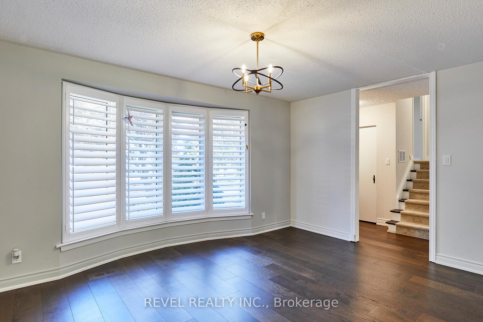 Photo 8 of 1260 Ilona Park Road, Pickering, Bay Ridges — HOMEH