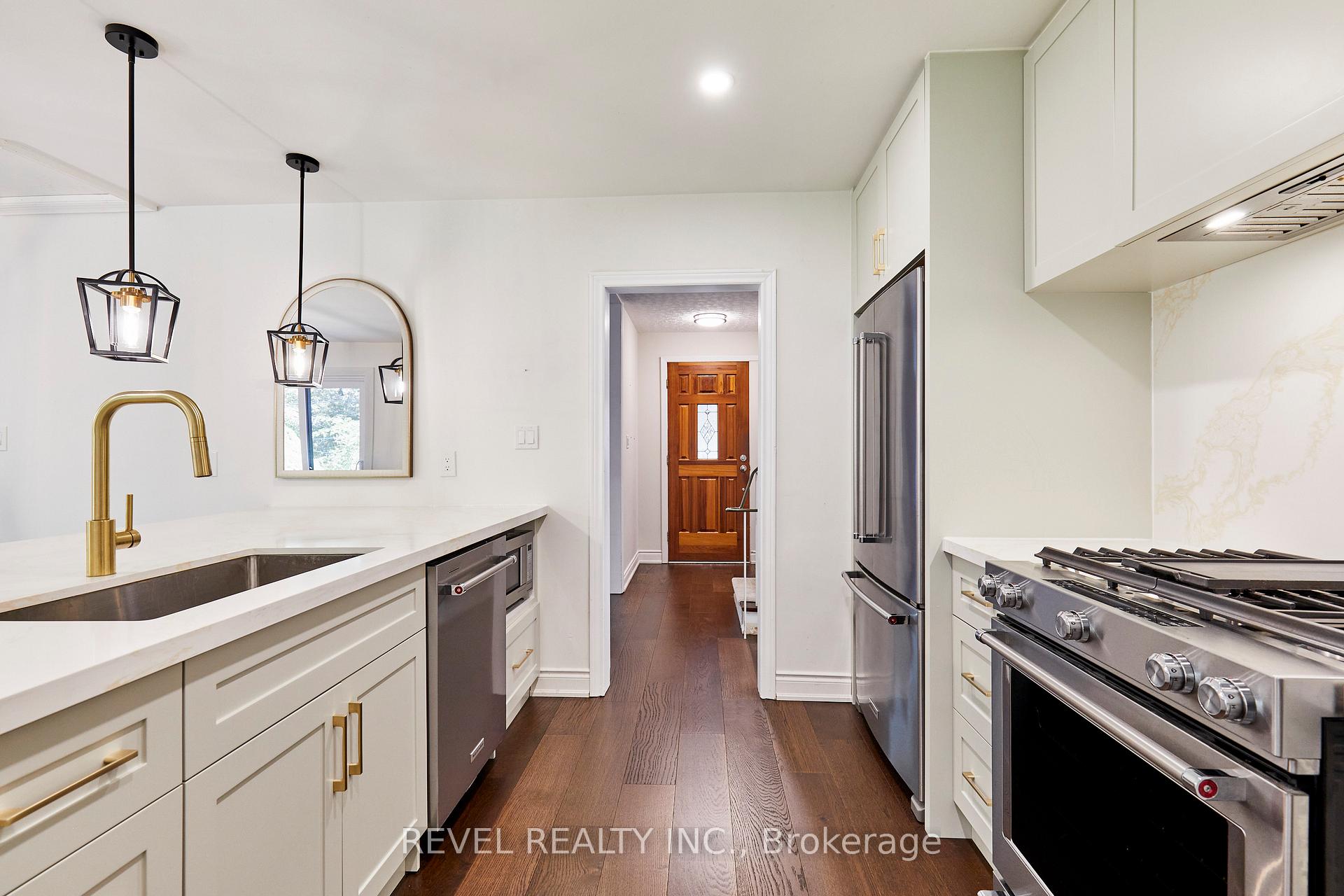 Photo 11 of 1260 Ilona Park Road, Pickering, Bay Ridges — HOMEH