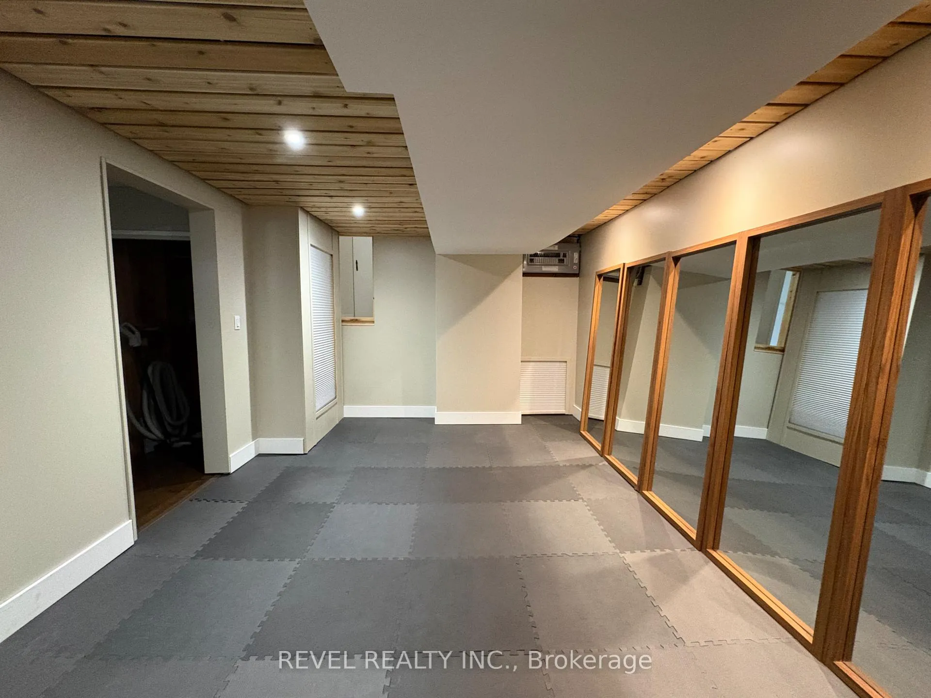 Photo 33 of 1260 Ilona Park Road, Pickering, Bay Ridges — HOMEH