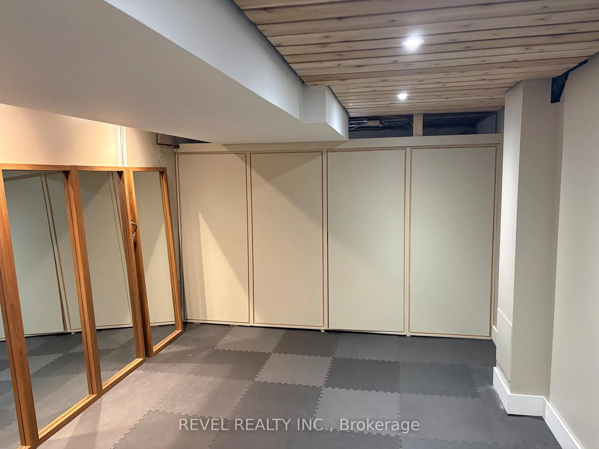 Photo 34 of 1260 Ilona Park Road, Pickering, Bay Ridges — HOMEH