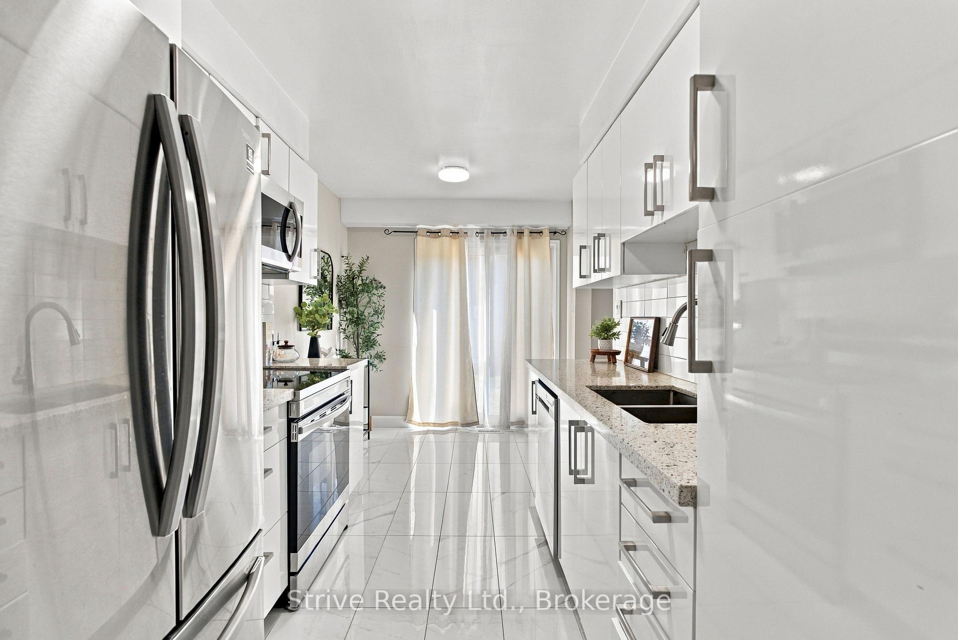 Photo 18 of Unit 174, 10 Bassett Boulevard E, Whitby, Pringle Creek — HOMEH
