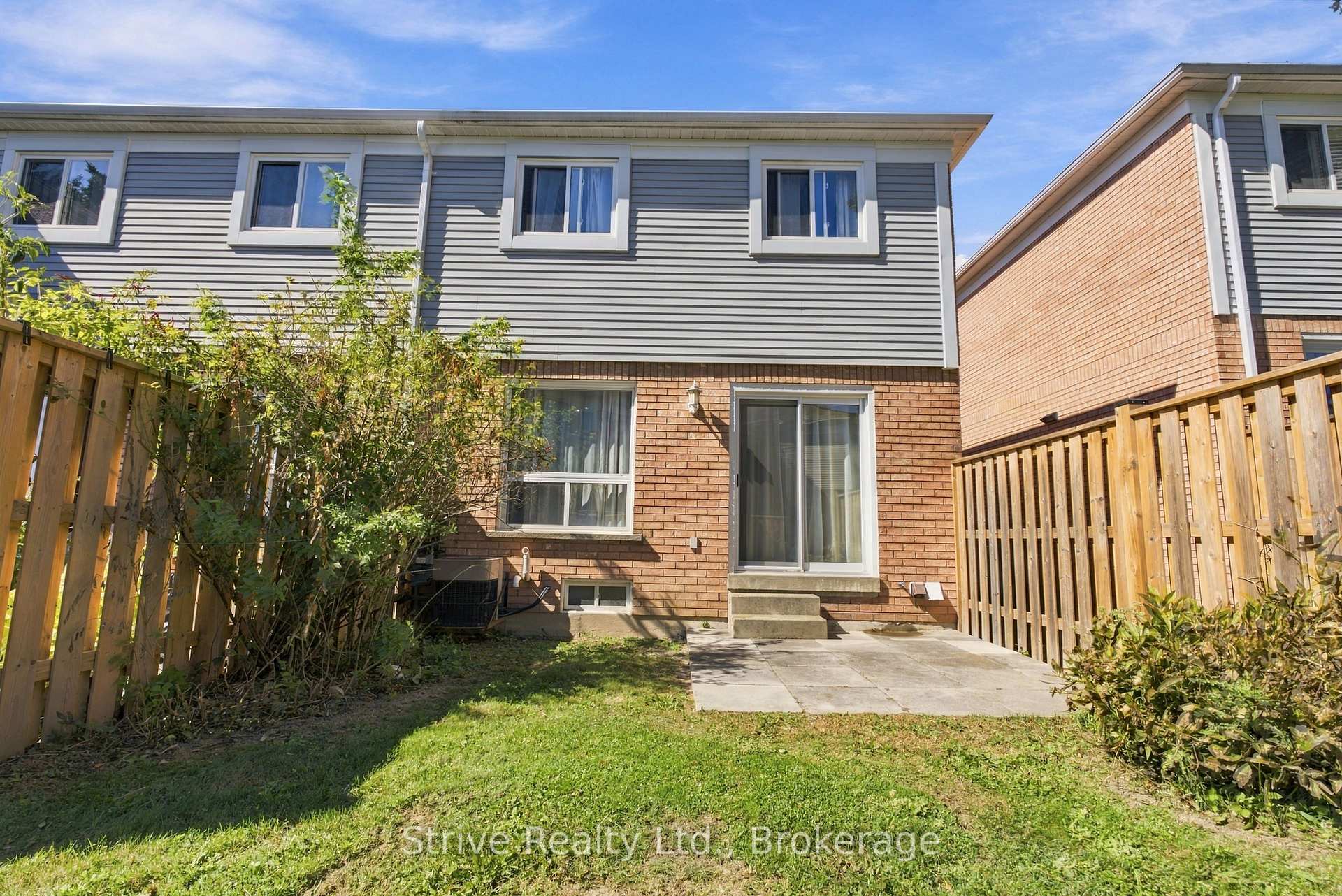 Photo 35 of Unit 174, 10 Bassett Boulevard E, Whitby, Pringle Creek — HOMEH