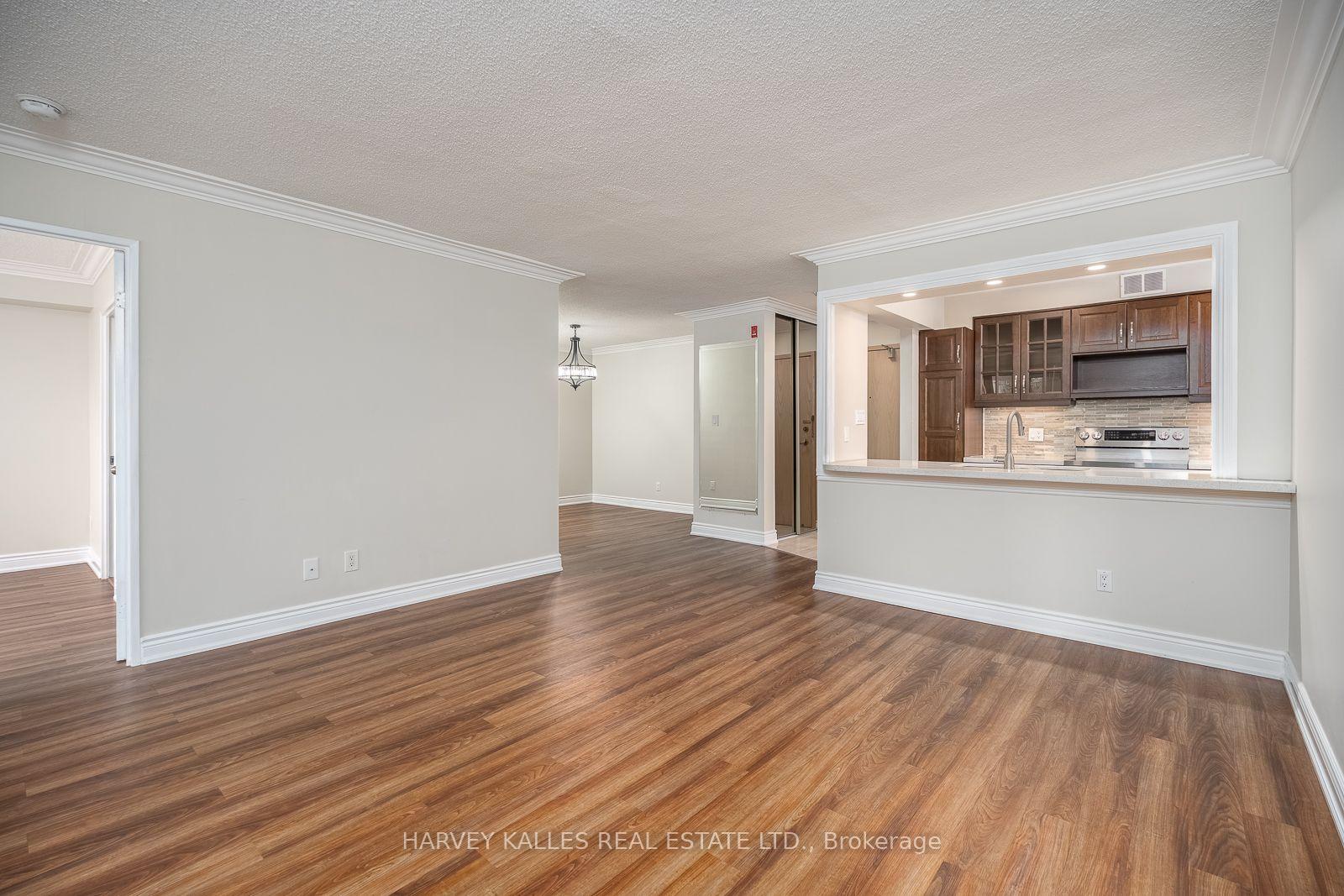 Photo 8 of Unit 521, 20 Southport Street, Toronto, High Park-Swansea — HOMEH