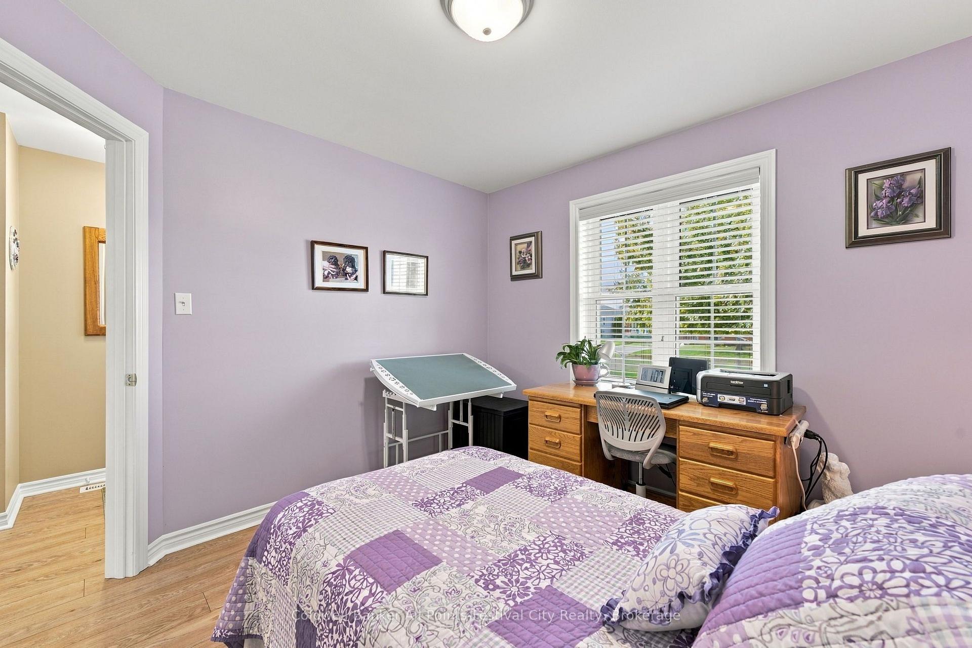 Photo 19 of 407 Warren Street, Goderich, Goderich (Town) — HOMEH