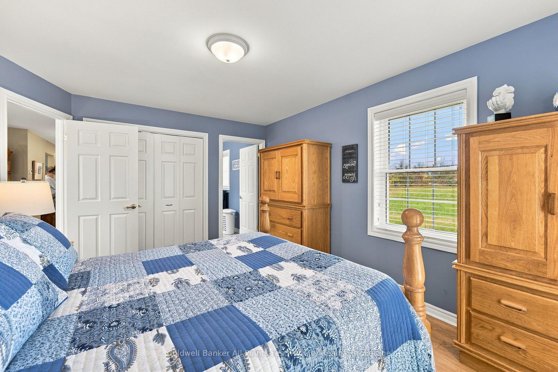 Photo 24 of 407 Warren Street, Goderich, Goderich (Town) — HOMEH