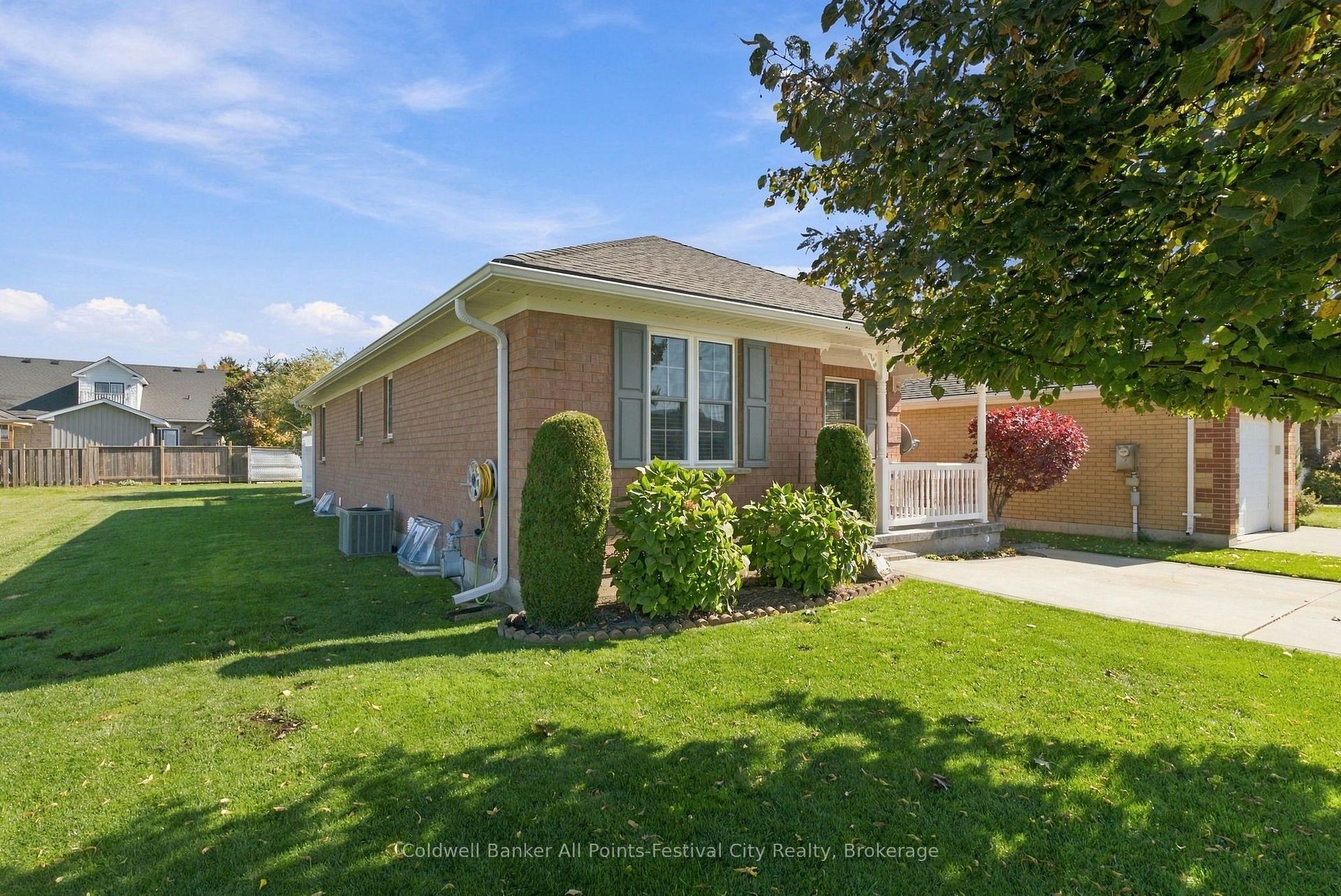 Photo 31 of 407 Warren Street, Goderich, Goderich (Town) — HOMEH