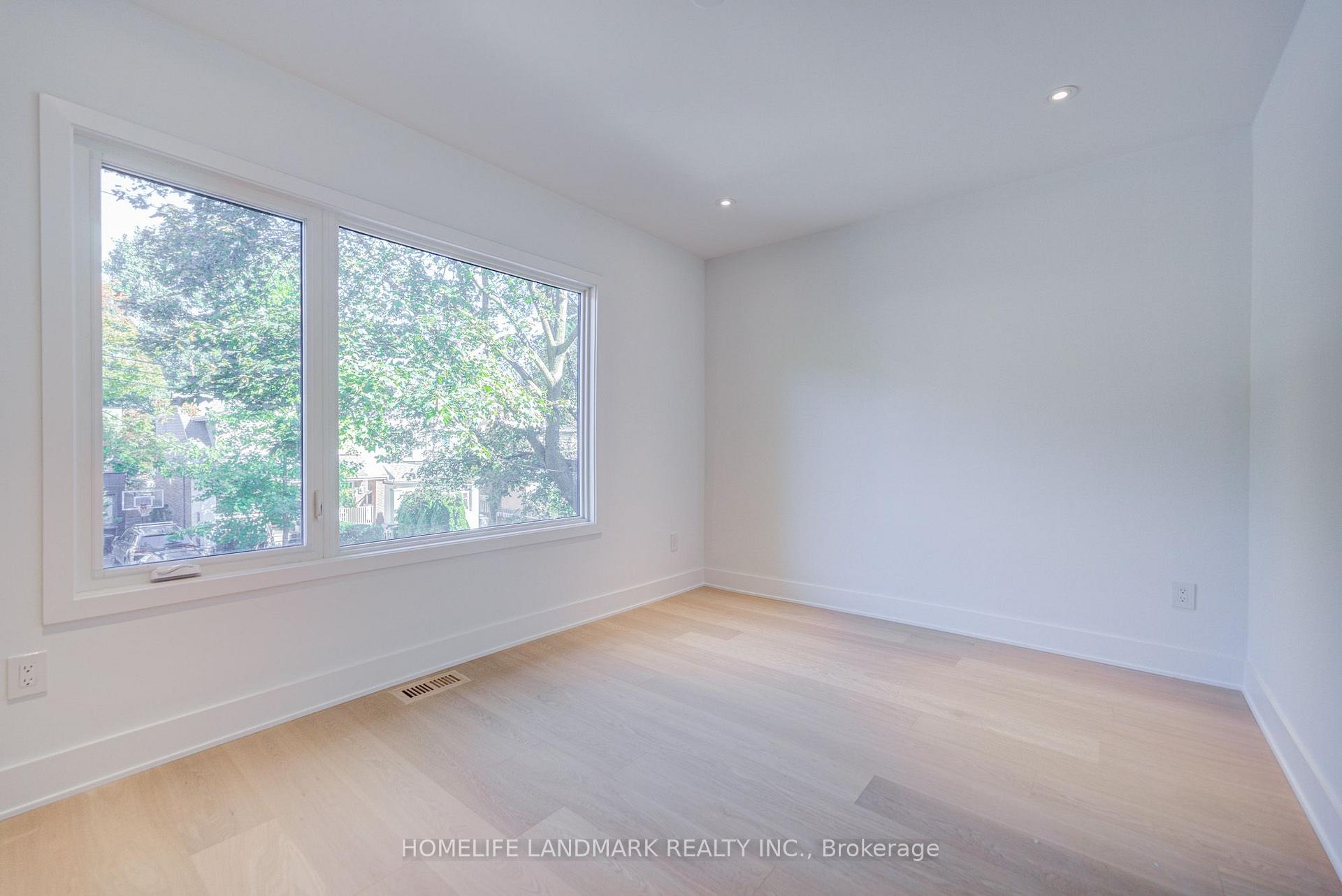 Photo 14 of 34 Hiawatha Road, Toronto, Greenwood-Coxwell — HOMEH
