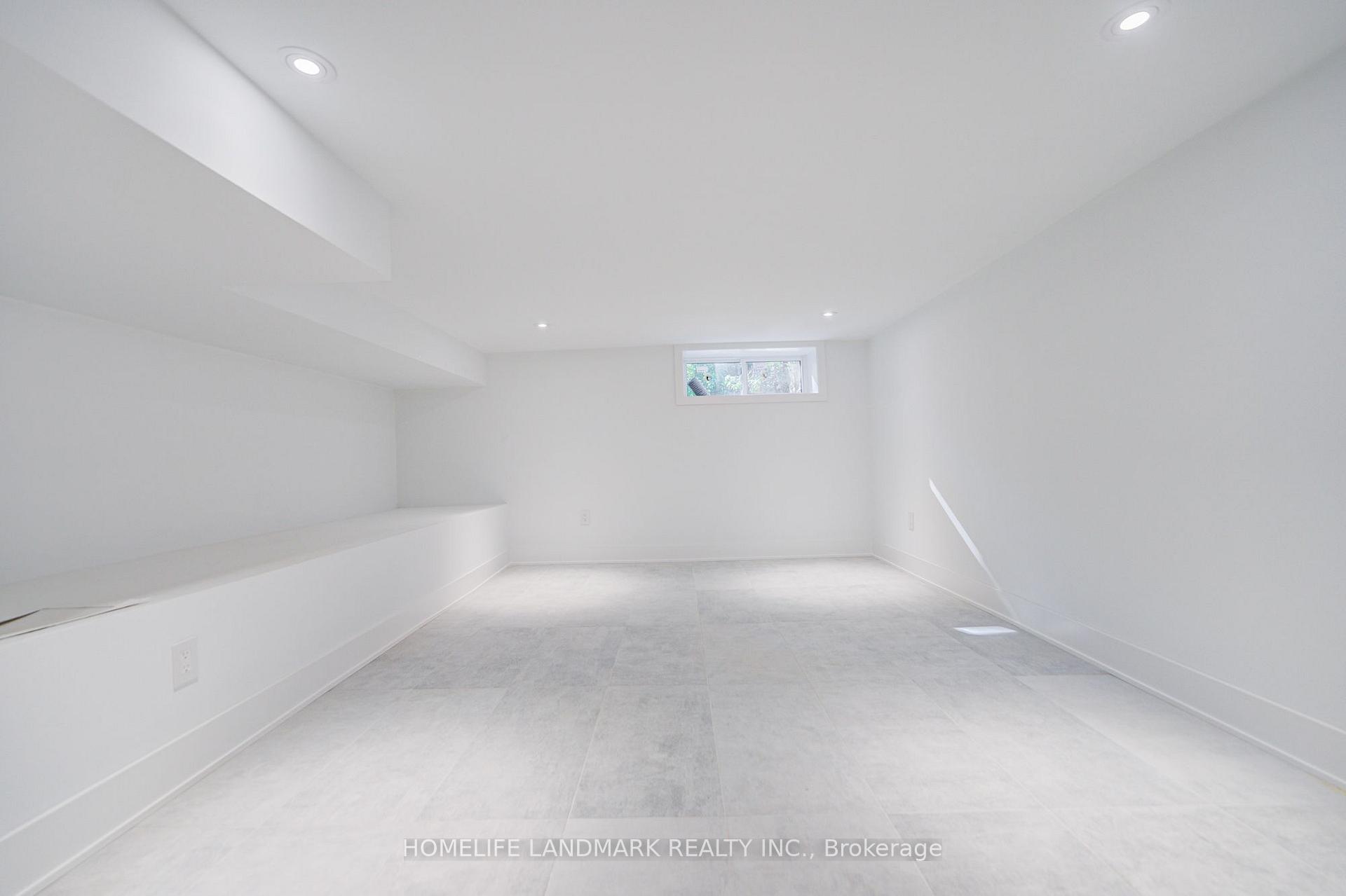 Photo 18 of 34 Hiawatha Road, Toronto, Greenwood-Coxwell — HOMEH