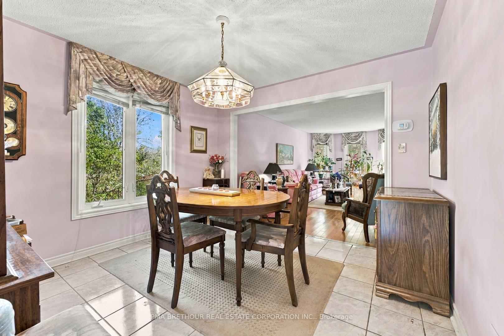 Photo 7 of 18 Deerglen Terrace, Aurora, Aurora Grove — HOMEH