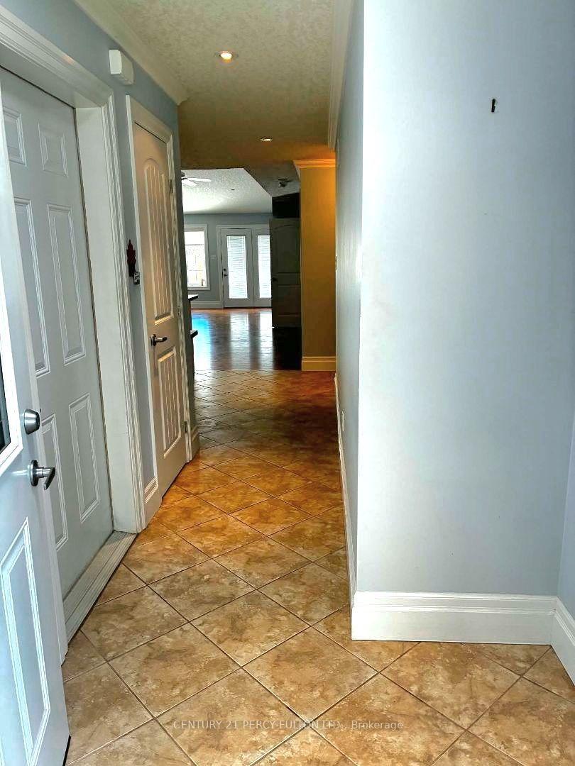 Photo 6 of 31 Greenway Drive, Wasaga Beach — HOMEH