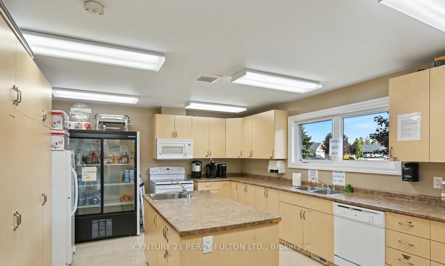 Photo 30 of 31 Greenway Drive, Wasaga Beach — HOMEH