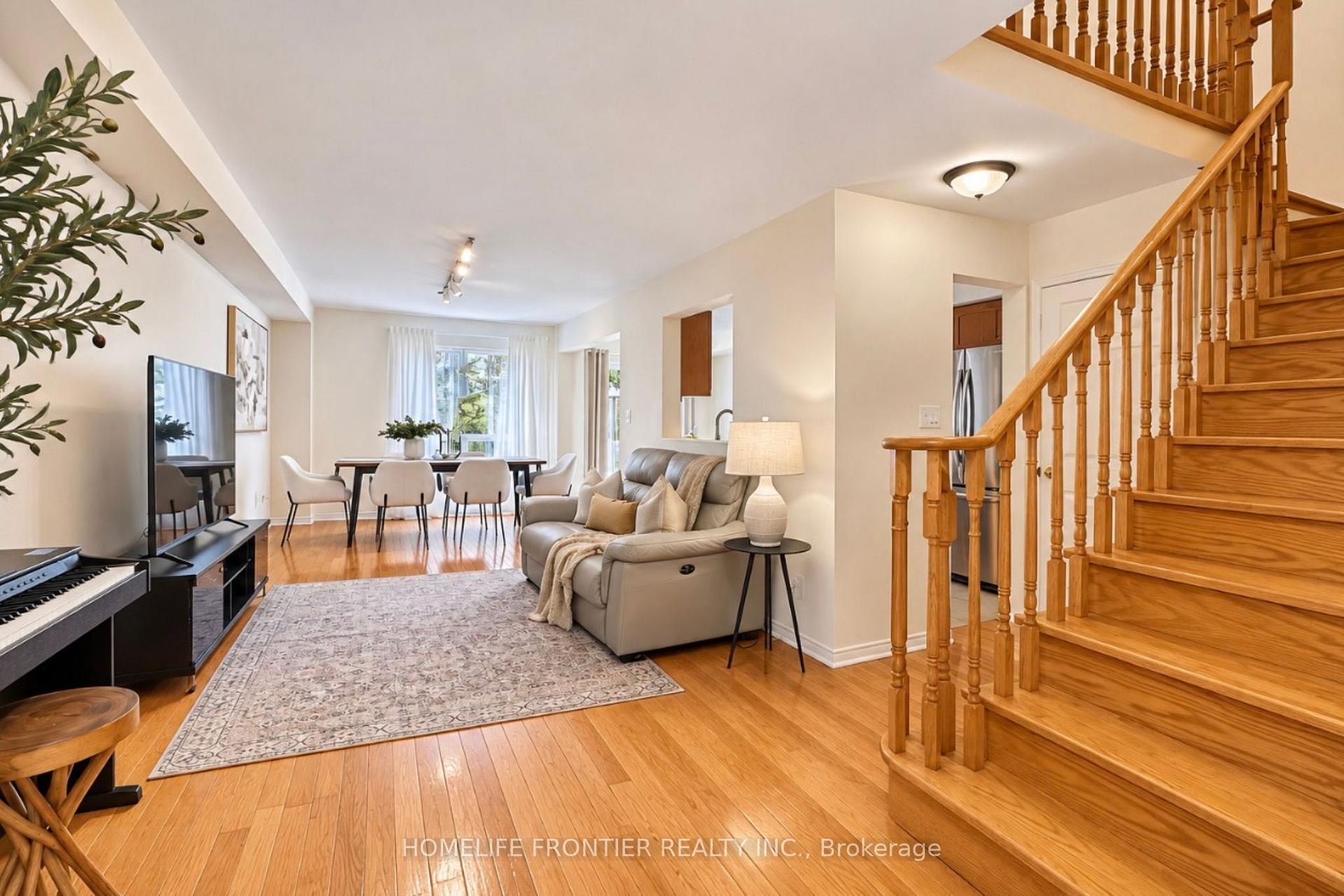 Photo 5 of 65 Maffey Crescent, Richmond Hill, Westbrook — HOMEH