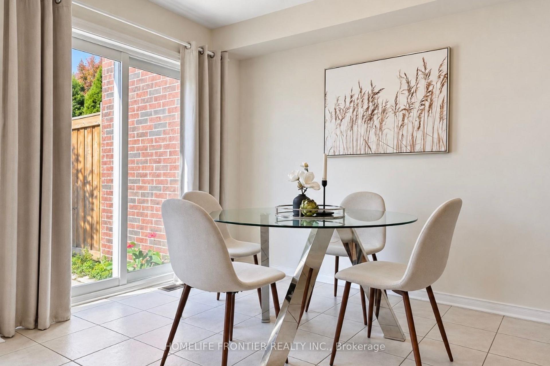 Photo 9 of 65 Maffey Crescent, Richmond Hill, Westbrook — HOMEH