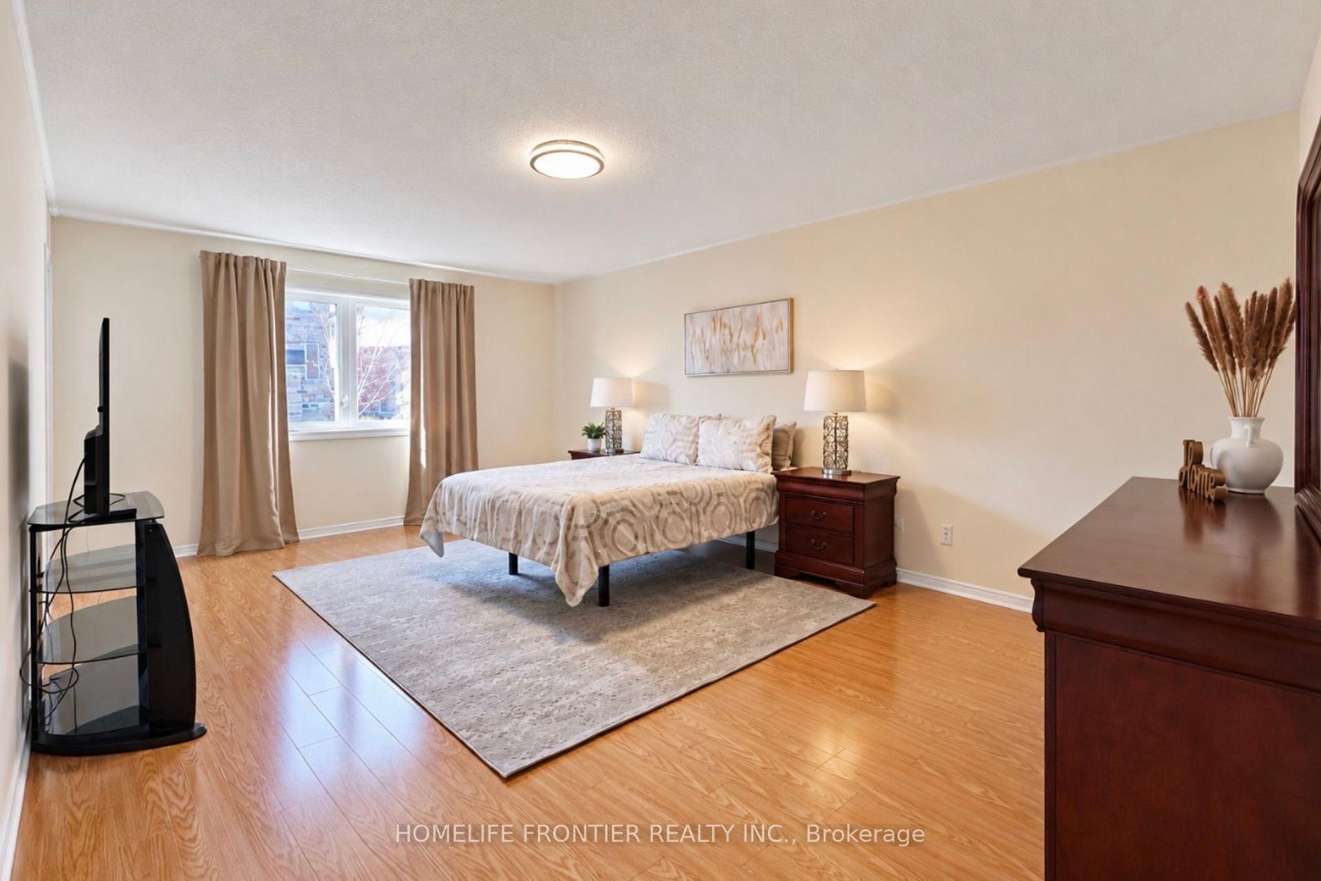 Photo 13 of 65 Maffey Crescent, Richmond Hill, Westbrook — HOMEH