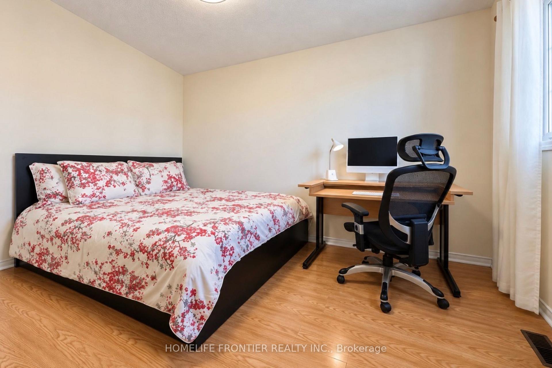 Photo 19 of 65 Maffey Crescent, Richmond Hill, Westbrook — HOMEH