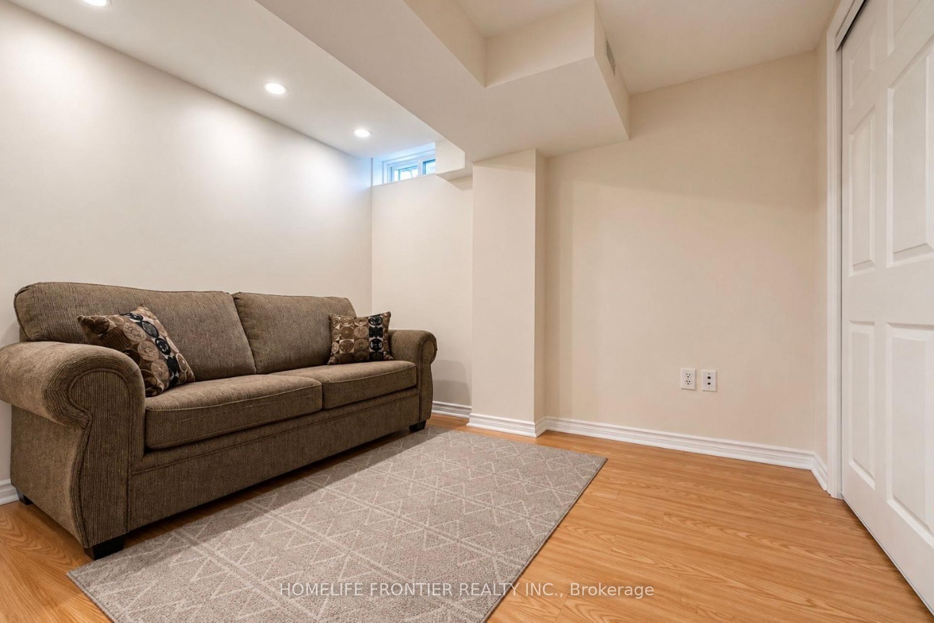 Photo 23 of 65 Maffey Crescent, Richmond Hill, Westbrook — HOMEH