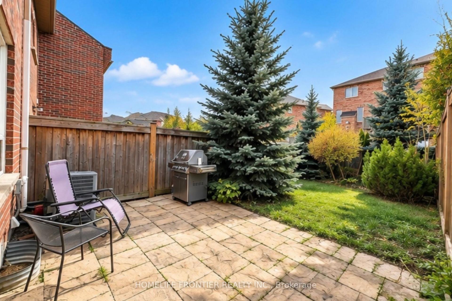 Photo 24 of 65 Maffey Crescent, Richmond Hill, Westbrook — HOMEH