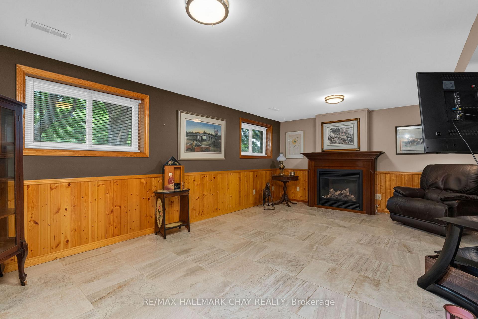 Photo 21 of 82 Fourth Street, Orillia — HOMEH