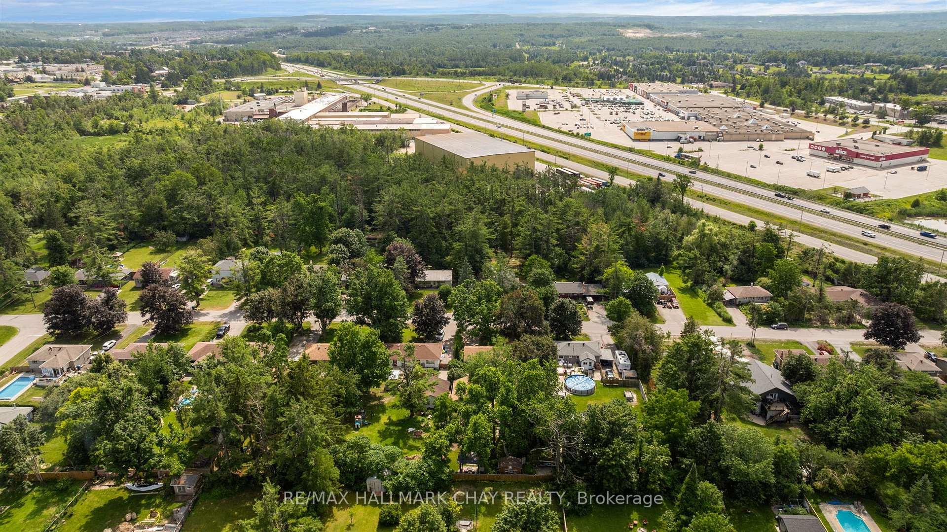 Photo 40 of 82 Fourth Street, Orillia — HOMEH