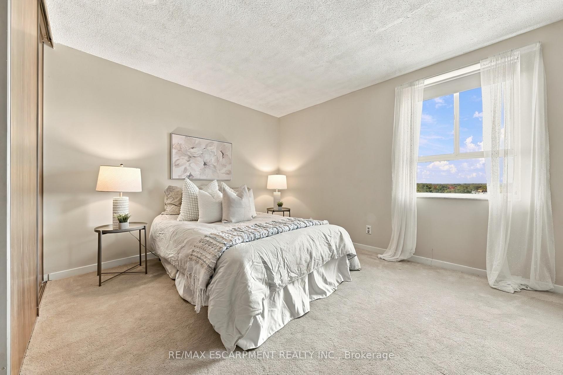 Photo 16 of Unit 912, 5280 Lakeshore Road, Burlington, Appleby — HOMEH