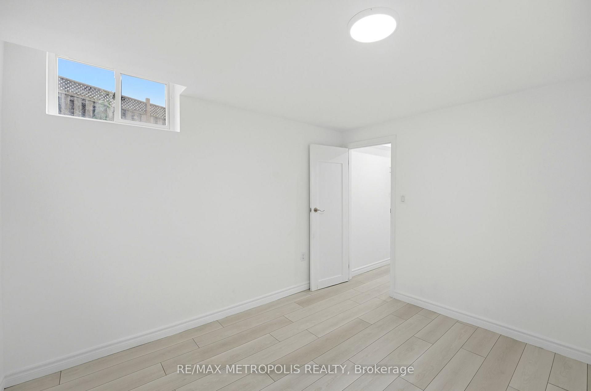 Photo 7 of Unit Bsmt, 10 Sillett Drive, Ajax, Central West — HOMEH