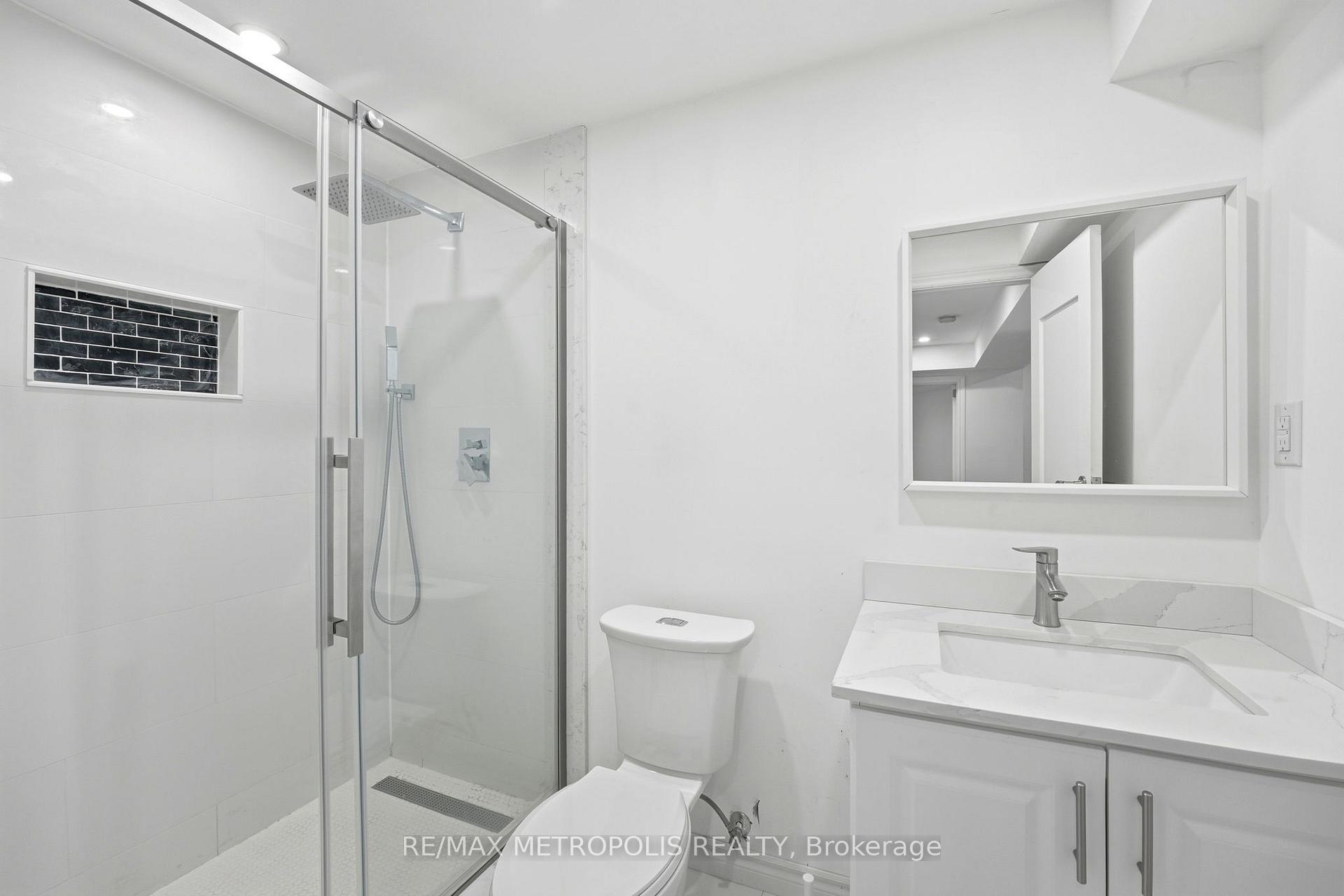 Photo 10 of Unit Bsmt, 10 Sillett Drive, Ajax, Central West — HOMEH