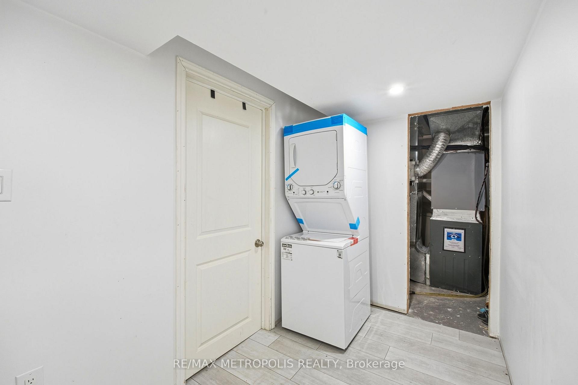 Photo 13 of Unit Bsmt, 10 Sillett Drive, Ajax, Central West — HOMEH