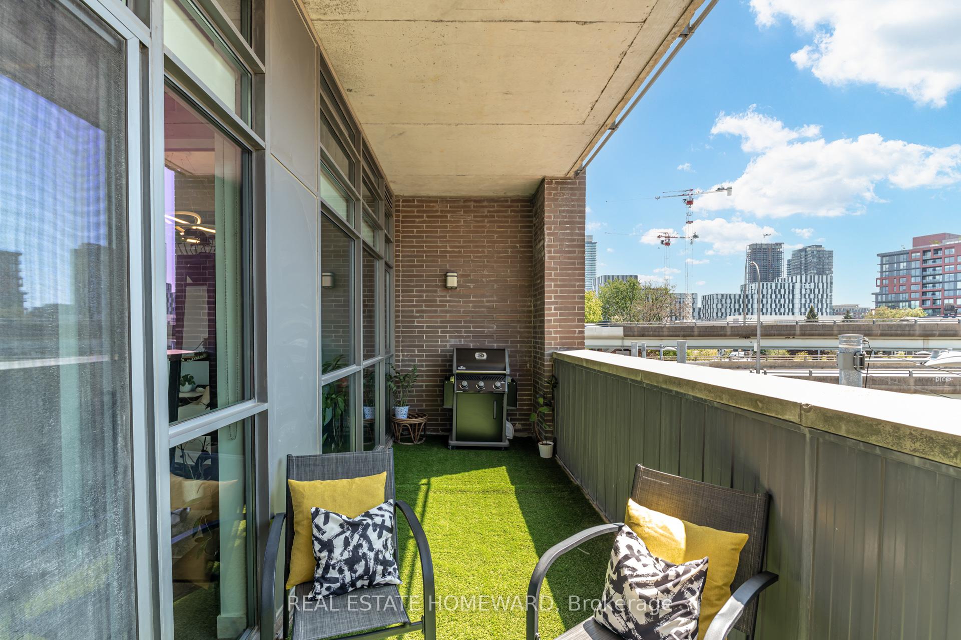 Photo 17 of Unit 310, 549 King Street E, Toronto, Moss Park — HOMEH