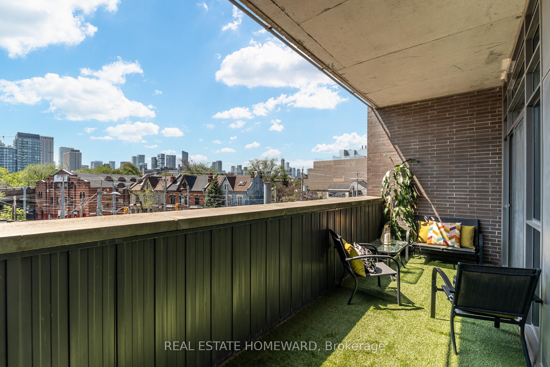 Photo 18 of Unit 310, 549 King Street E, Toronto, Moss Park — HOMEH