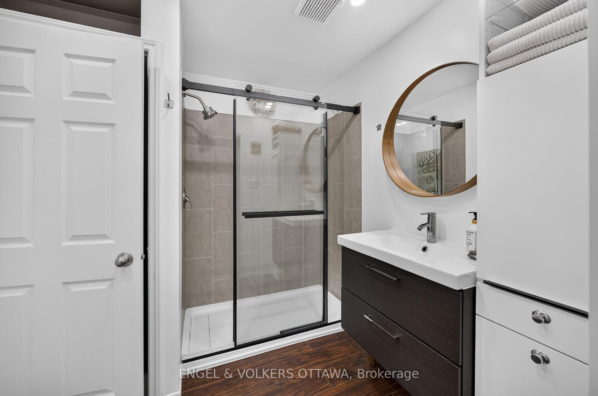 Photo 27 of 14 Prince Albert Street, Ottawa, Overbrook — HOMEH