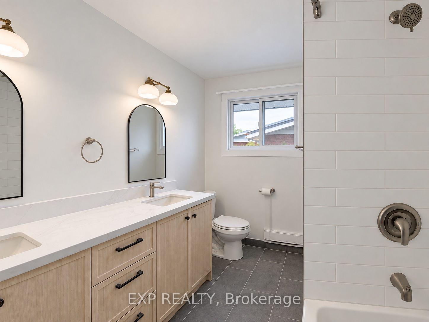 Photo 9 of 1136 Deer Park Road, Ottawa, City View/Skyline/Fisher Heights/Parkwood Hills — HOMEH
