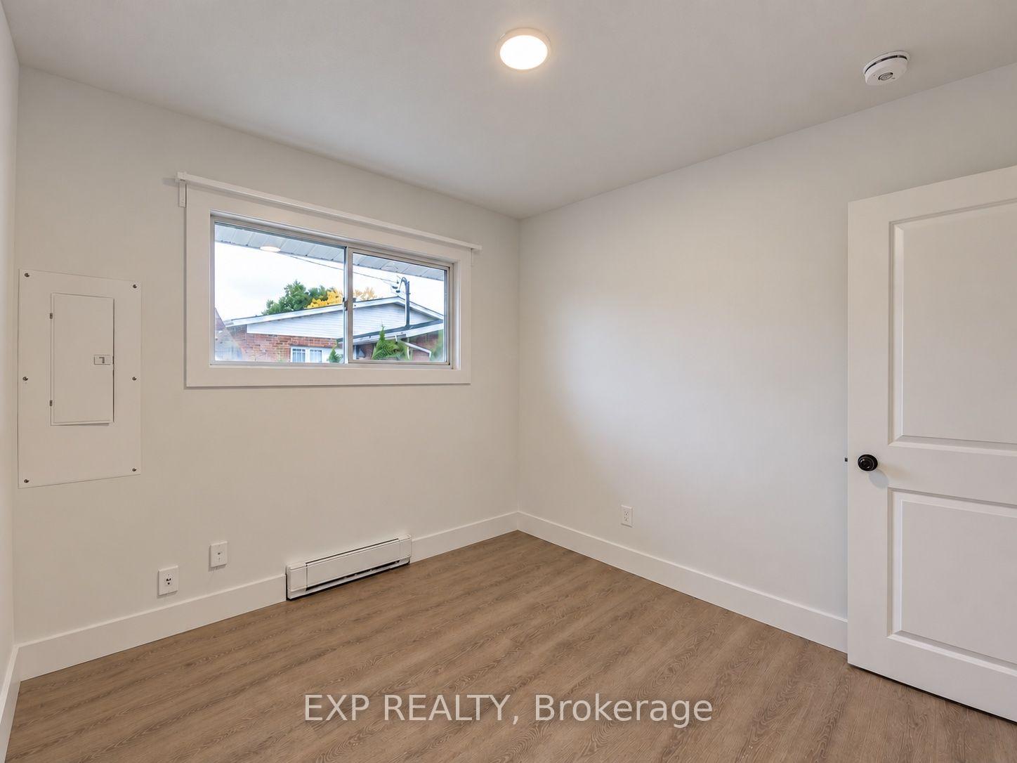 Photo 13 of 1136 Deer Park Road, Ottawa, City View/Skyline/Fisher Heights/Parkwood Hills — HOMEH