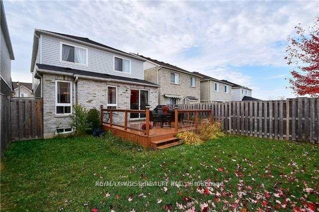 Photo 2 of 116 Silverwood Circle, Ajax, Central East — HOMEH