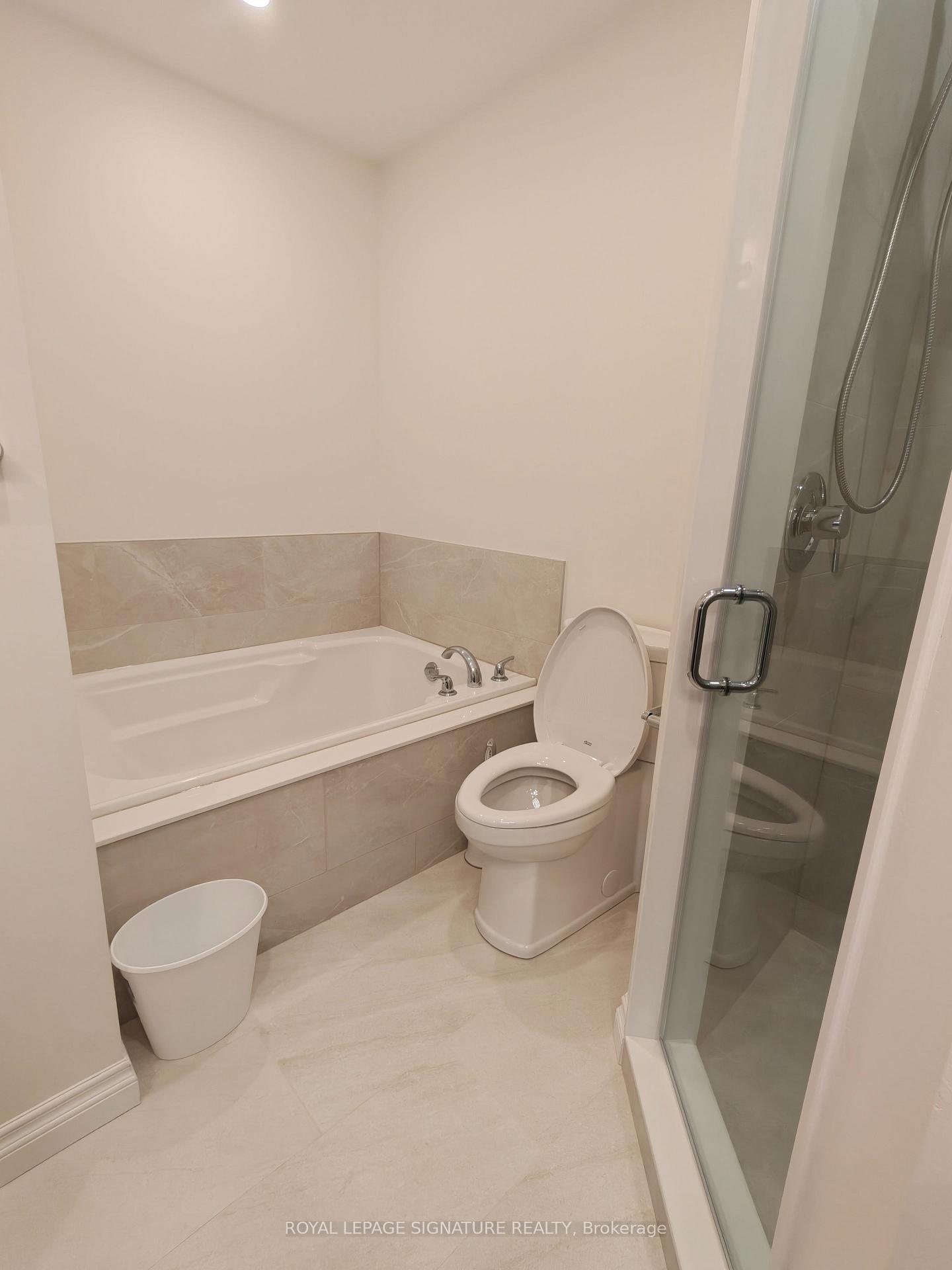 Photo 17 of 116 Silverwood Circle, Ajax, Central East — HOMEH