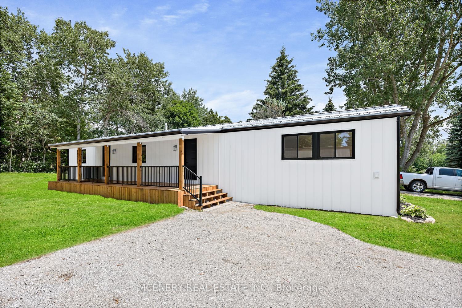 Photo 3 of 16 Heather Avenue, Erin — HOMEH