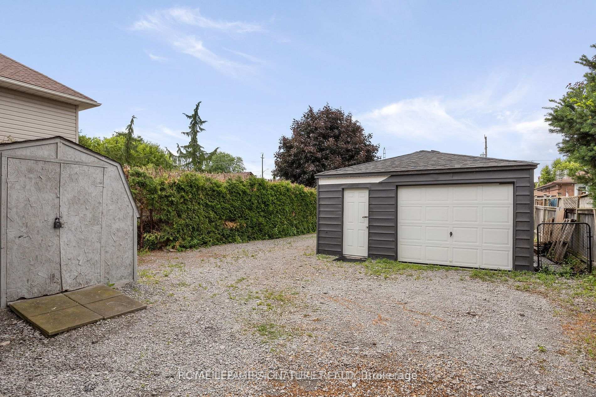 Photo 3 of Unit 1, 310 Muriel Avenue, Oshawa, McLaughlin — HOMEH